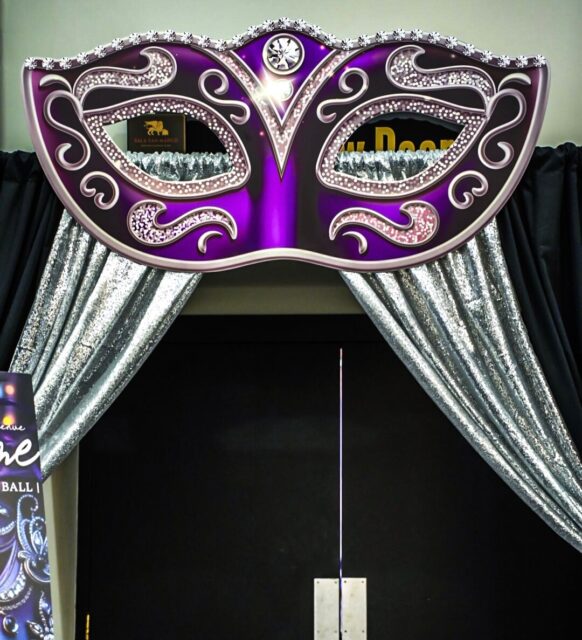 Scotiabank’s Best of the Best 🎭🕺🪩

Designer | @carmelamorenaaa 
Decor | @decorgrande.ca 
Venue | @salasanmarco 
DJ | @momentummusicentertainment 

1/3