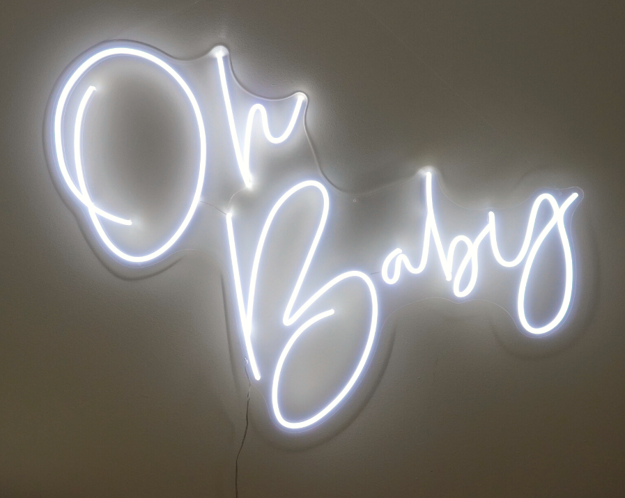 Neon-Sign-Oh-Baby-Ottawa