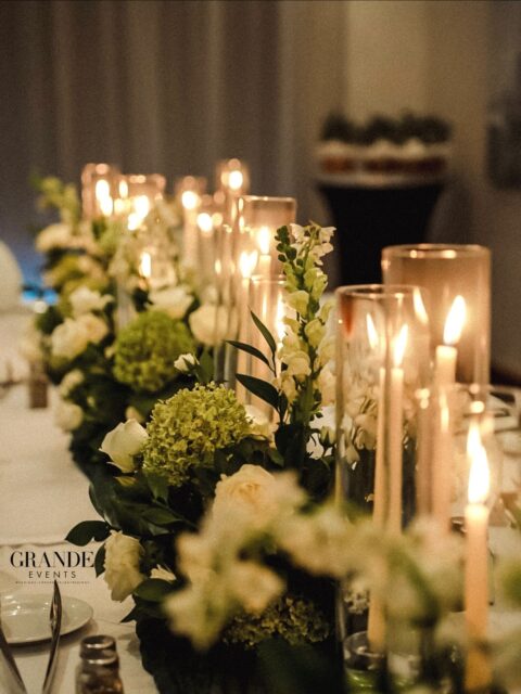Elegance defined — candlelight and timeless blooms in perfect harmony 🕯️🤍✨

ELIZ & DENIS 💍
09.24.2025
Ottawa, ON

Planning & Designed by @decorgrande.ca ❤️ 
www.decorgrande.ca